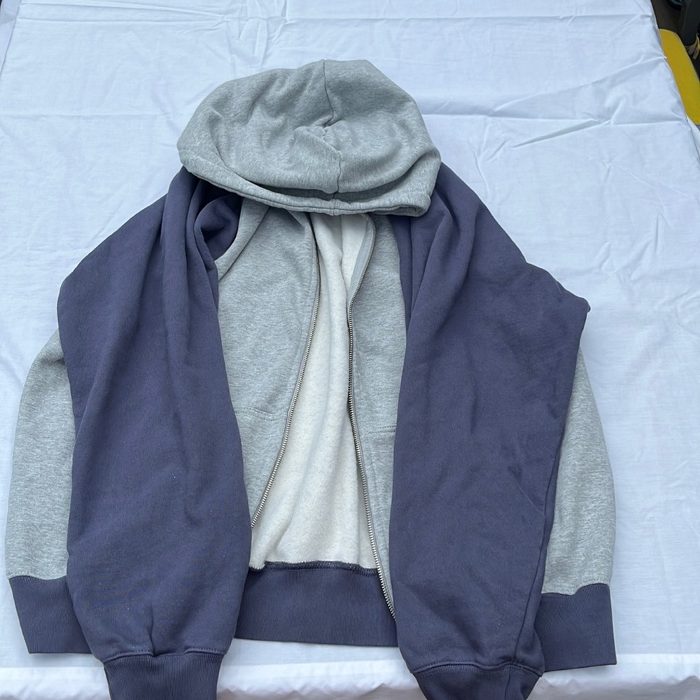 Brandy mellville zip-up hoodie